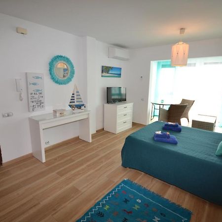 Casa Delfin Apartment Манилва Екстериор снимка