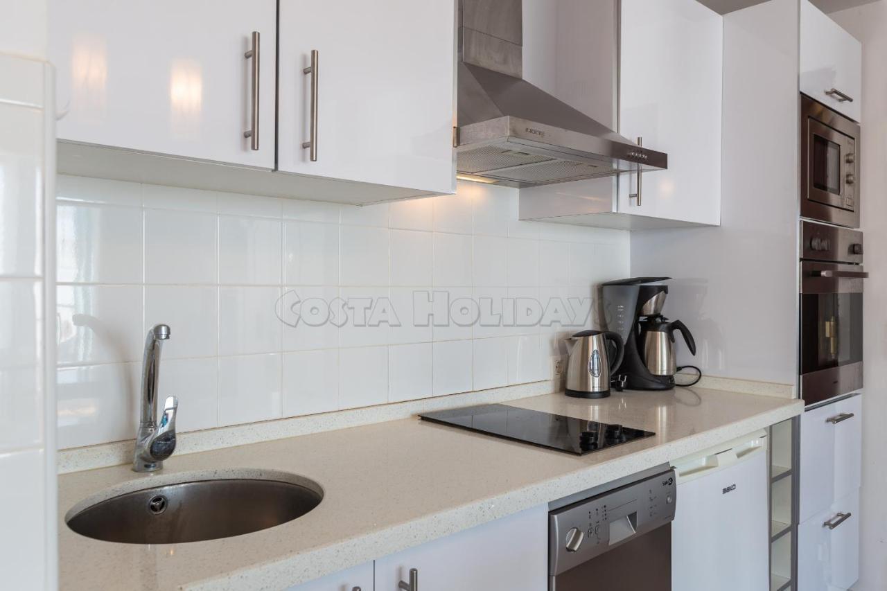 Casa Delfin Apartment Манилва Екстериор снимка